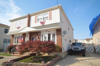 39 Church Ave, Staten Island, NY 10314 - photo 2