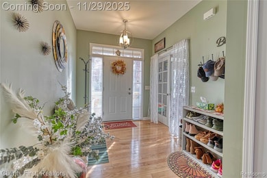 1291 Courtney Ct, Hartland, MI 48353 - photo 6