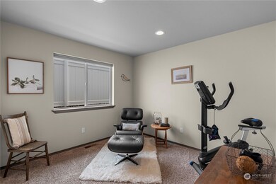 1110 S Nevada Ave, East Wenatchee, WA 98802 - photo 5