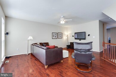 43304 Stonegarden Terrace, Broadlands, VA 20148 - photo 3