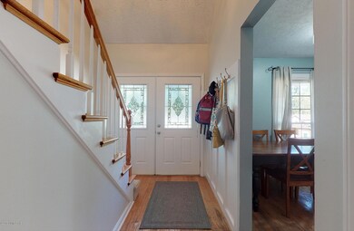 8009 Northern Spy Dr, Louisville, KY 40228 - photo 5