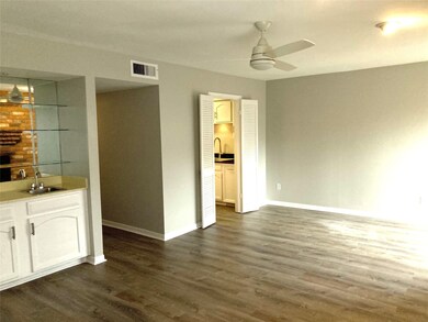 10282 Briar Forest Dr, Houston, TX 77042 - photo 5