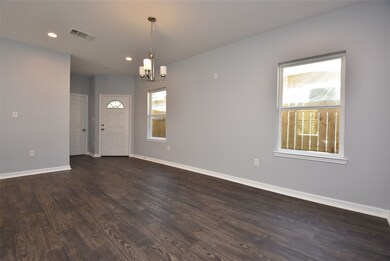 6522 Shotwell St, Houston, TX 77028 - photo 5