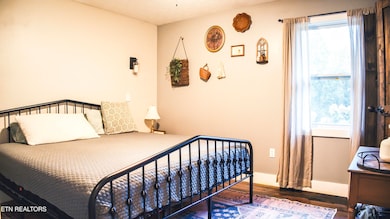 Still 2025-10-26 173858_2 (12)