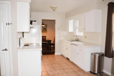 Kitchen with eat-in