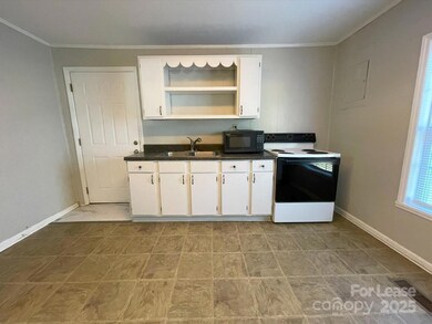 205 Valley Ave, Clover, SC 29710 - photo 5