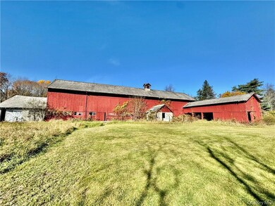 255 Howells Rd, Middletown, NY 10940 - photo 6