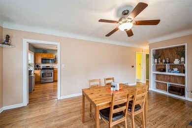 1121 O Ave NW, Cedar Rapids, IA 52405 - photo 6