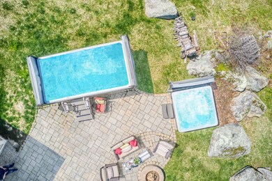 11 Moeckel Rd, Windham, NH 03087 - photo 6