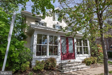 69 E Oakland Ave, Doylestown, PA 18901 - photo 2