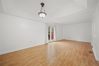 5053 Fountainwood Dr unit 22E, Gibsonia, PA 15044 - photo 6