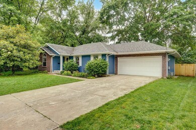 1717 S Roberson Ave-3