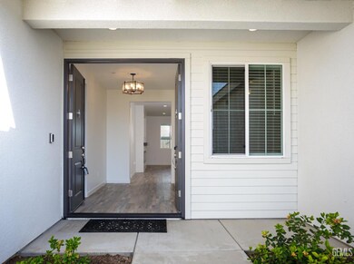 14925 Wayne Lee Ct, Bakersfield, CA 93314 - photo 2