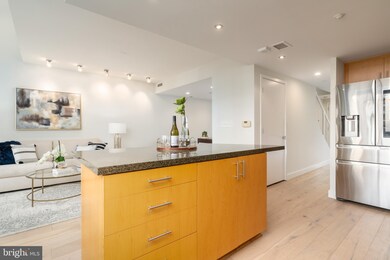 Ventana unit 507, Washington, DC 20004 - photo 6