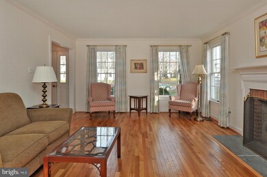 11747 Owens Glen Way, North Potomac, MD 20878 - photo 4