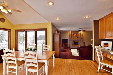 548 Bailey Dr, Batavia, IL 60510 - photo 7