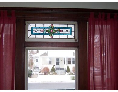 484 White St, Springfield, MA 01108 - photo 3