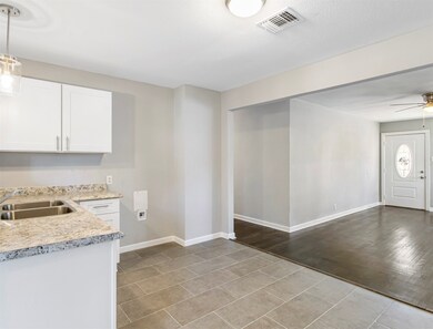 10326 Castleton St, Houston, TX 77016 - photo 7