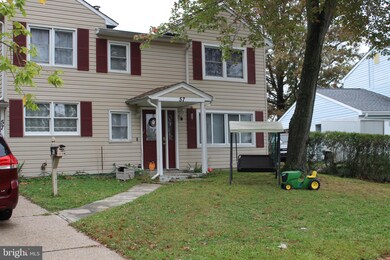 57 Inbrook Rd, Levittown, PA 19057 - photo 2