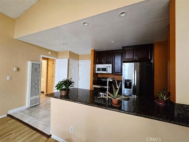 832 Coriander Dr unit E, Torrance, CA 90502 - photo 3