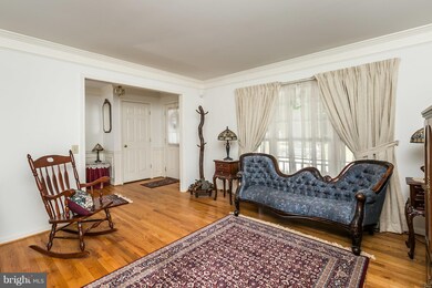 8515 Bovelder Dr, Laurel, MD 20708 - photo 5