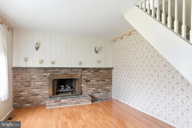 611 Boulton Ave, Point Pleasant Boro, NJ 08742 - photo 3