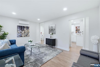 20 Dojean Ct, Bergenfield, NJ 07621 - photo 7