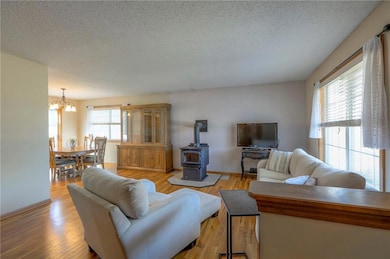 1053 SW 8th Cir, Lees Summit, MO 64081 - photo 7