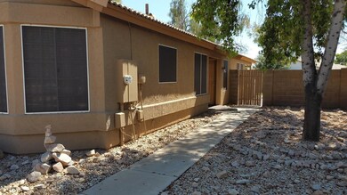 1262 N Blackstone Dr, Chandler, AZ 85224 - photo 4