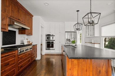 20 Pond Ln unit 2, Arlington, MA 02474 - photo 7