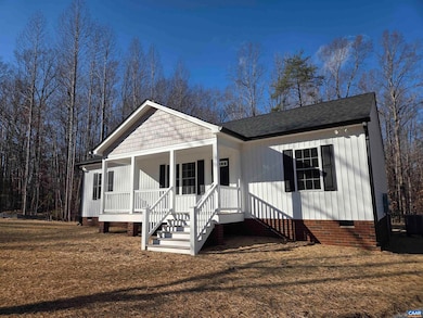 115 Busbees Point Rd, Bumpass, VA 23024 - photo 3