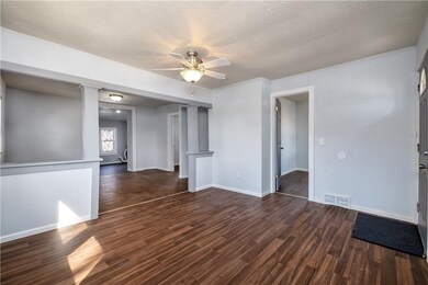 2518 53rd St, Des Moines, IA 50310 - photo 5