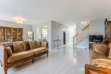 531 Liberty Pointe Dr unit 68, Ann Arbor, MI 48103 - photo 6