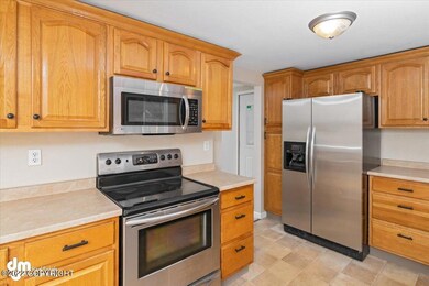 2103 W 32nd Ave, Anchorage, AK 99517 - photo 3