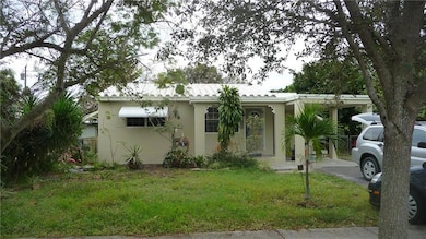 251 SW 9th St, Dania, FL 33004 - photo 3