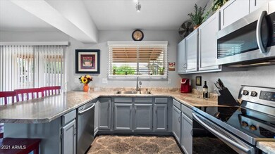 07-Kitchen