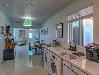 2515 Staples Interior-05