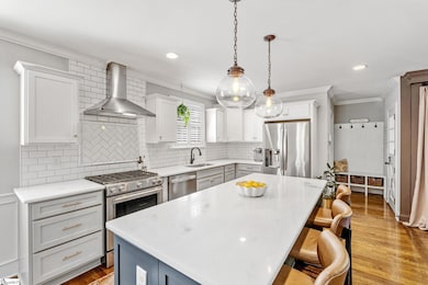 143 Lullwater Rd, Greenville, SC 29607 - photo 7