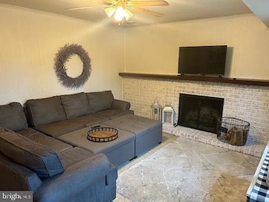 5318 Manorfield Rd, Rockville, MD 20853 - photo 5