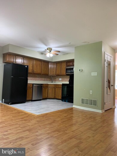 1105 N Glen Dr unit 1105, Glen Mills, PA 19342 - photo 4