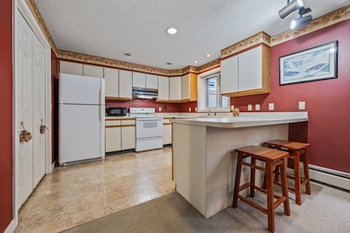 82 Wentworth Hall, Jackson, NH 03846 - photo 3