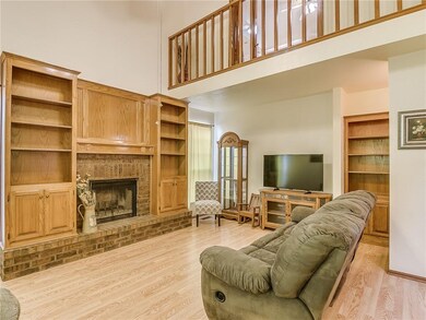 2128 NE 8th St, Moore, OK 73160 - photo 5