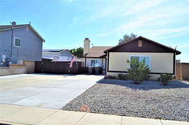 3279 Emerald St, Rosamond, CA 93560 - photo 2