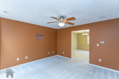 13945 Tassel Rd, Saint Robert, MO 65584 - photo 6