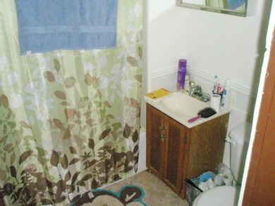 621 E Main St, Lancaster, OH 43130 - photo 5