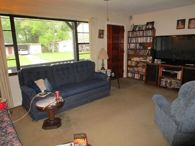 6538 Solandra Dr S, Jacksonville, FL 32210 - photo 4