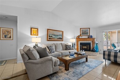 6629 Coastal Breeze Ct, Las Vegas, NV 89108 - photo 2