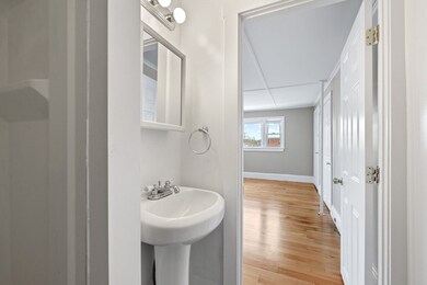 36 Franklin St unit 2, Peabody, MA 01960 - photo 7