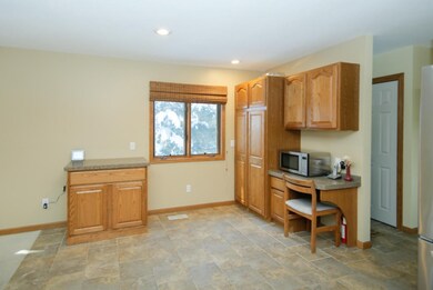 2520 Highpointe Dr-109