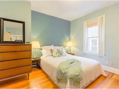 71 Marion St unit 2, Somerville, MA 02143 - photo 4